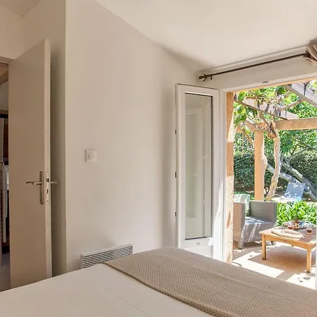 Maison Kiwi Avec Piscine Chauffée Terrasse Jardin Et Bbq à * Calvi (Corsica)