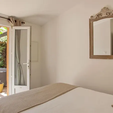 Maison Kiwi Avec Piscine Chauffee Terrasse Jardin Et Bbq A