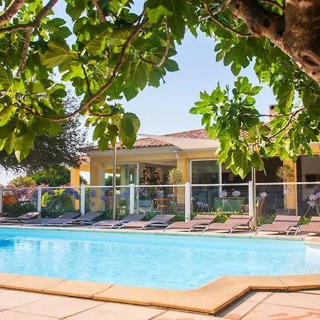 Maison Kiwi Avec Piscine Chauffee Terrasse Jardin Et Bbq A 빌라 칼비